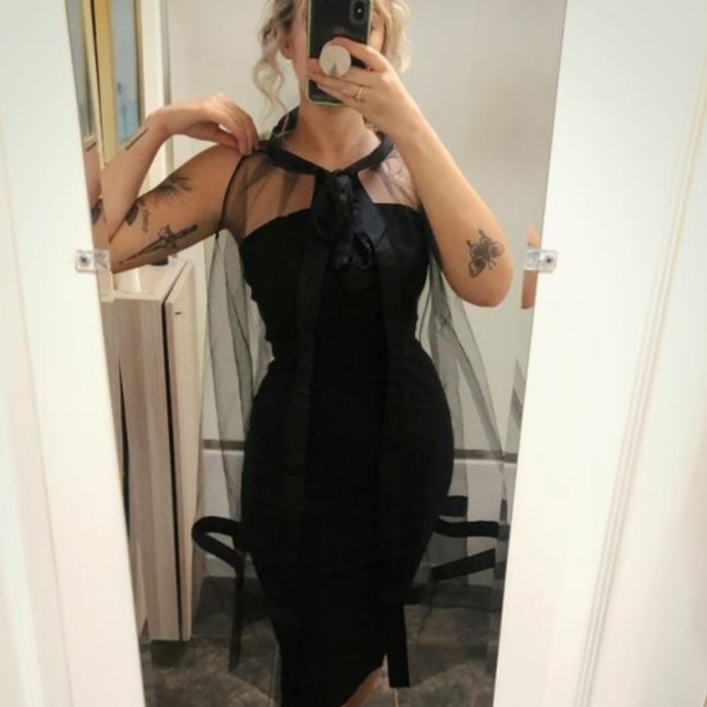❗Unique Vintage x Barbie Black Magic Sheath Dress Medium❗